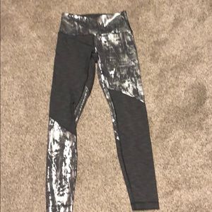 Lululemon workout tights